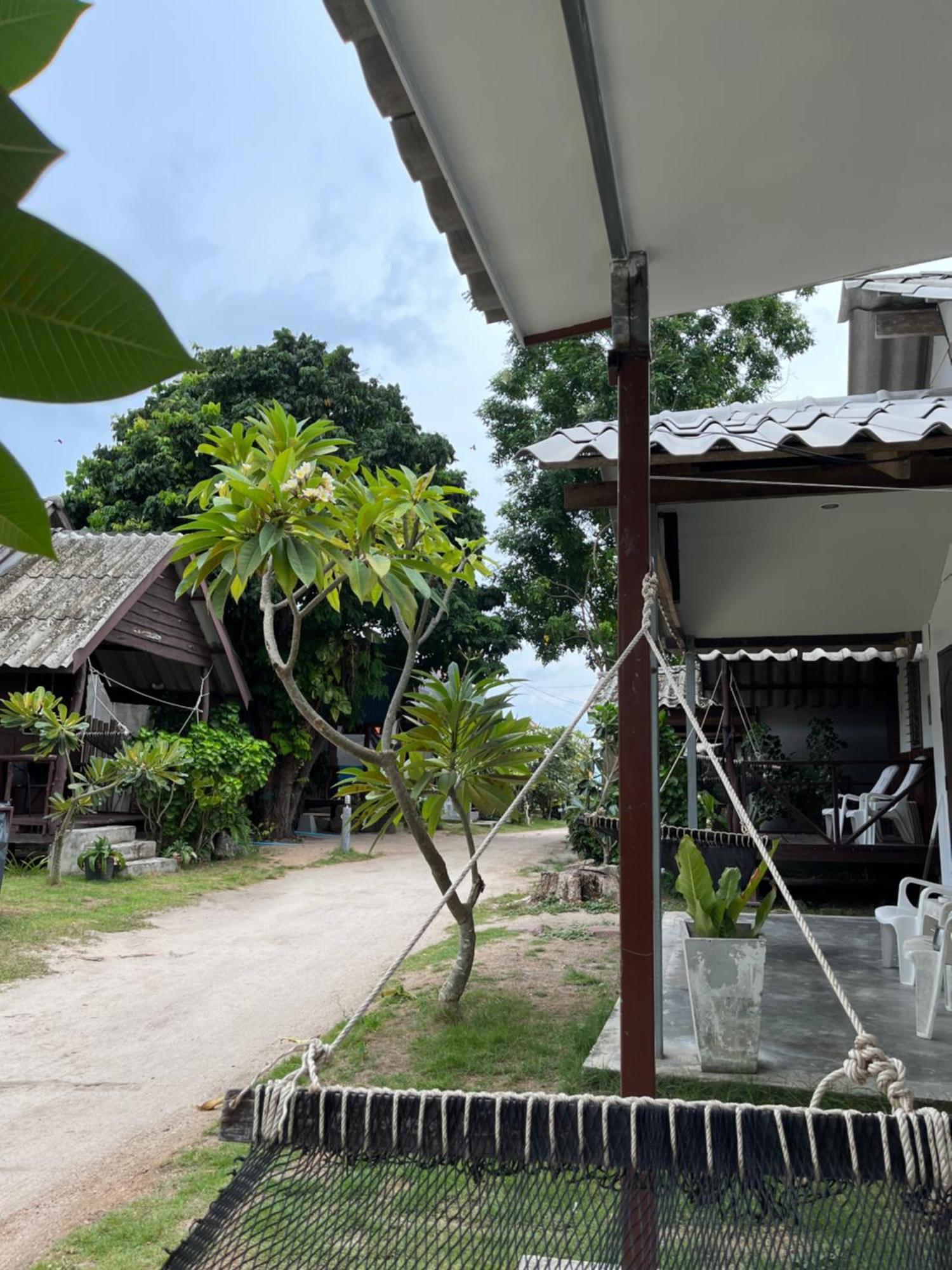 The Cosy Koh Phangan And Restaurant Hotel Thong Sala Exterior photo